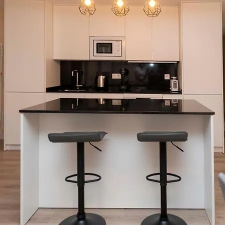 Espectacular Piso En Casco Histórico-plaza Don Gutierre Apartamento