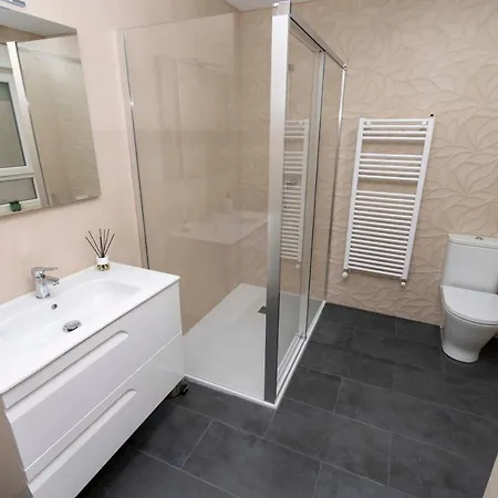 Espectacular Piso En Casco Historico-plaza Don Gutierre León