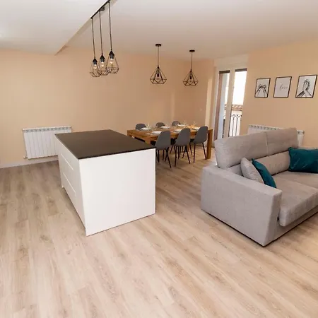 Διαμέρισμα Espectacular Piso En Casco Historico-plaza Don Gutierre León