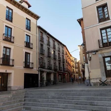 Espectacular Piso En Casco Historico-plaza Don Gutierre Apartment