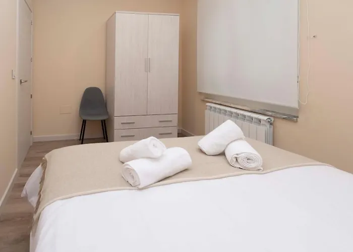 Espectacular Piso En Casco Historico-plaza Don Gutierre 아파트 *