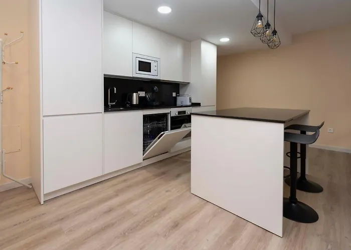 Espectacular Piso En Casco Historico-plaza Don Gutierre 아파트