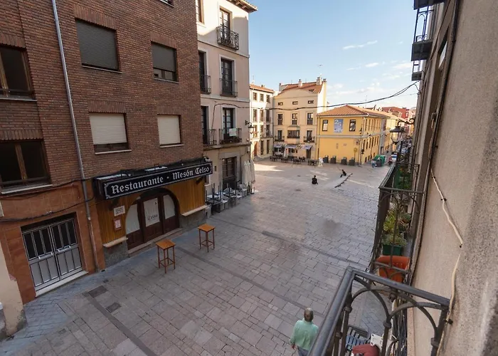 Espectacular Piso En Casco Historico-plaza Don Gutierre *